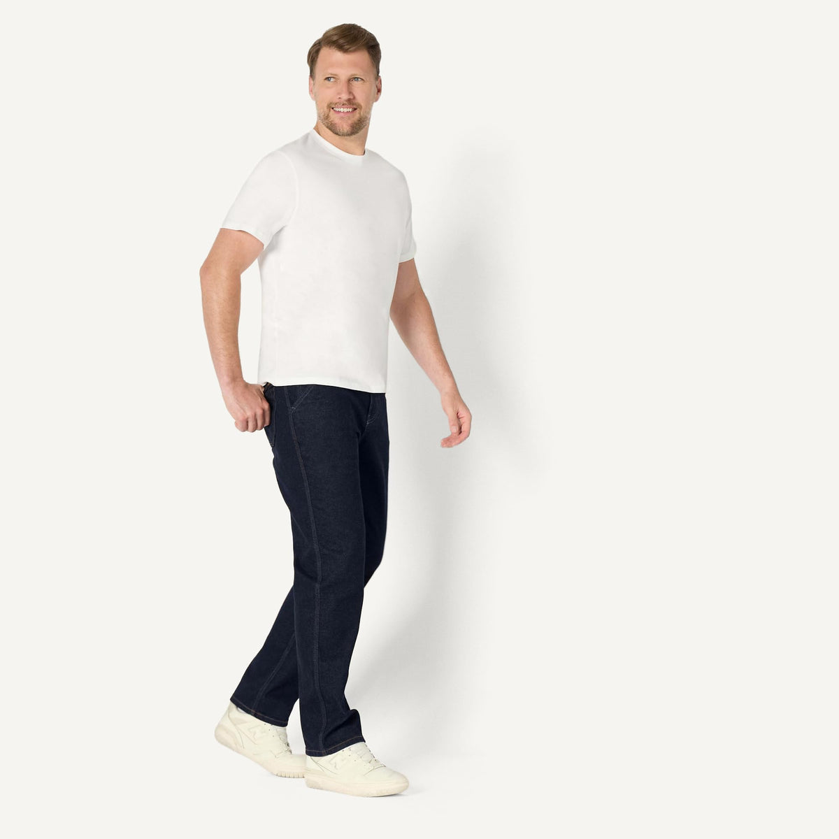 Amazon Essentials Men's Relaxed Fit Cotton Jersey T-Shirt, Soft Fabric