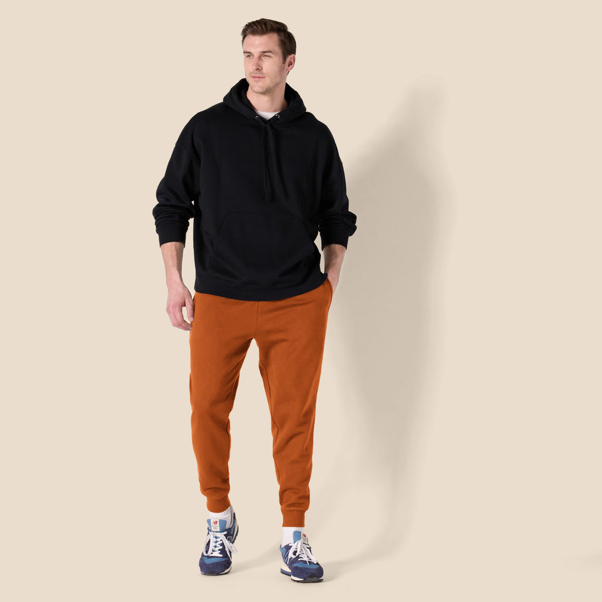 Amazon Essentials Men's Joggers Sweatpants, Fleece, Comfortable Fit