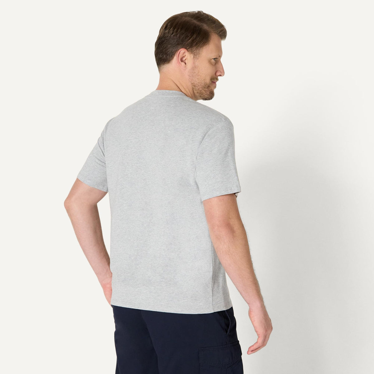 Amazon Essentials Men's Relaxed Fit Cotton Jersey T-Shirt, Soft Fabric
