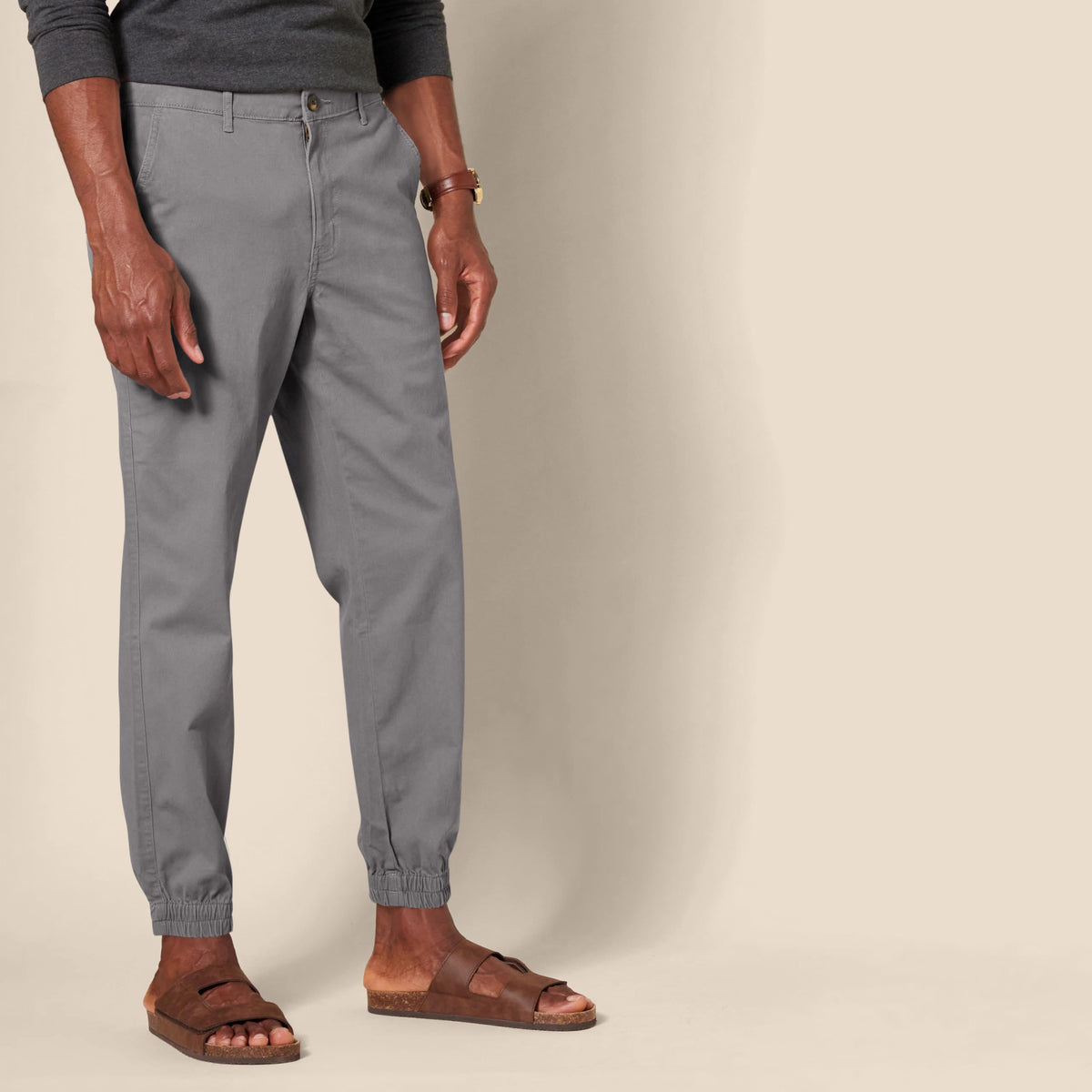 Amazon Essentials Men's Straight-Fit Chino Jogger Pants with Elastic Waist and Pockets