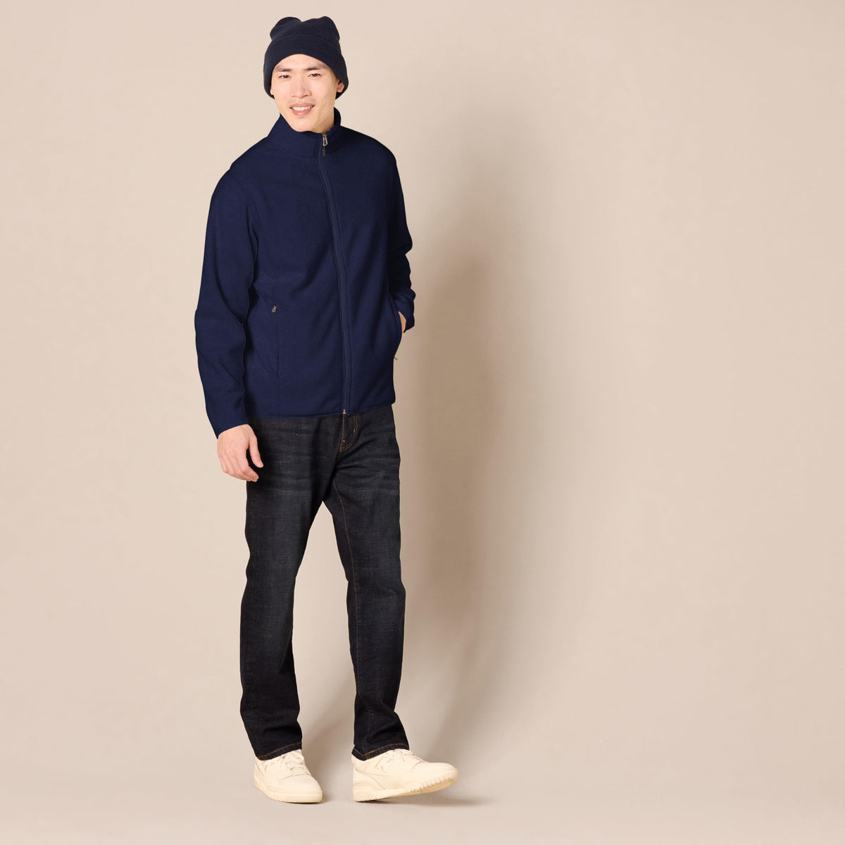 Amazon Essentials Men's Full-Zip Polar Fleece Jacket with Zippered Pockets for Cold Outdoor Weather