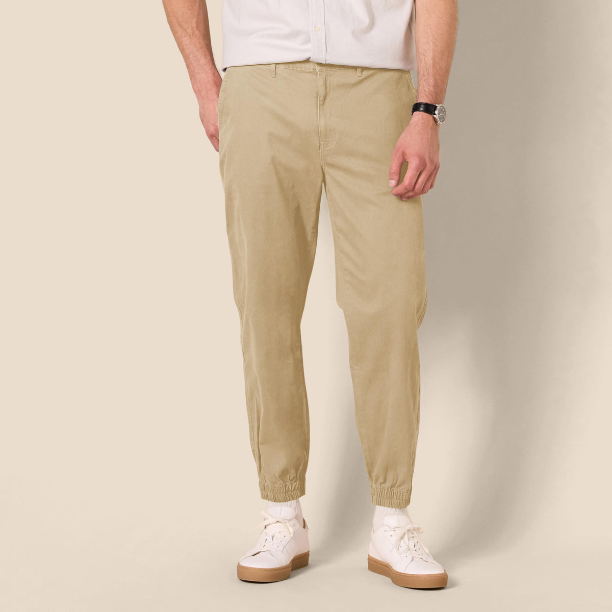 Amazon Essentials Men's Straight-Fit Chino Jogger Pants with Elastic Waist and Pockets