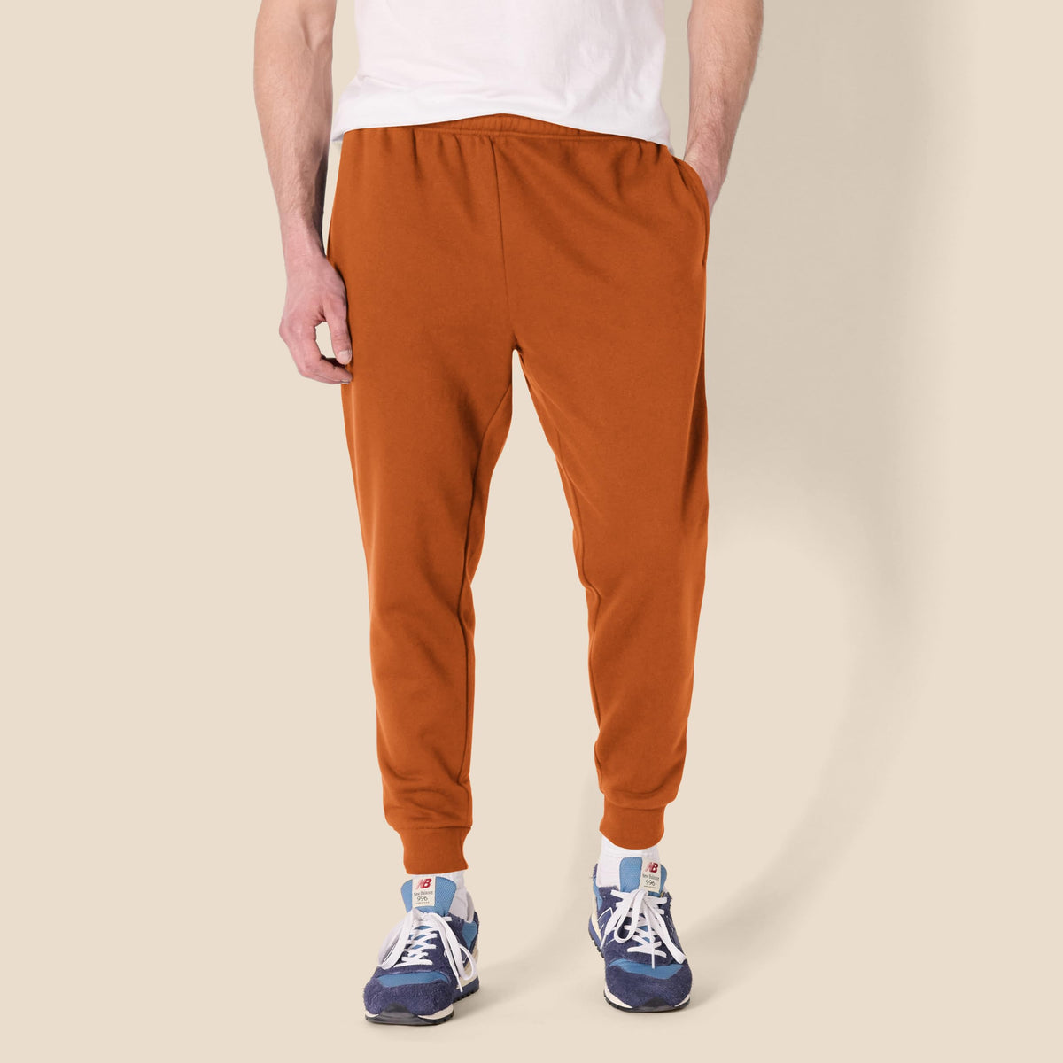 Amazon Essentials Men's Joggers Sweatpants, Fleece, Comfortable Fit