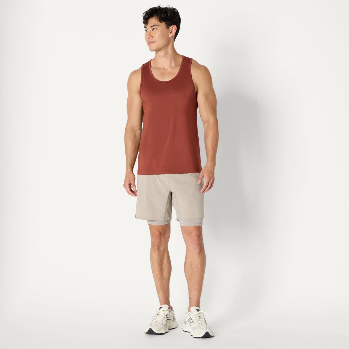 Amazon Essentials Men's Quick Dry Moisture-Wicking Tech Stretch Active Sleeveless Tank Top Workout Shirt