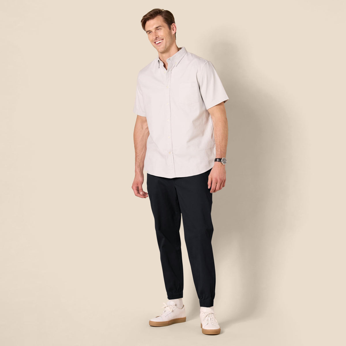 Amazon Essentials Men's Straight-Fit Chino Jogger Pants with Elastic Waist and Pockets