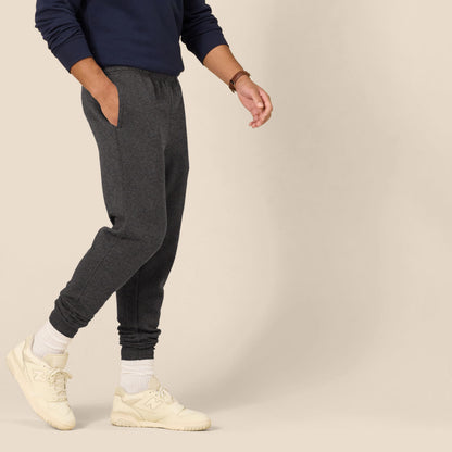 Amazon Essentials Men's Joggers Sweatpants, Fleece, Comfortable Fit