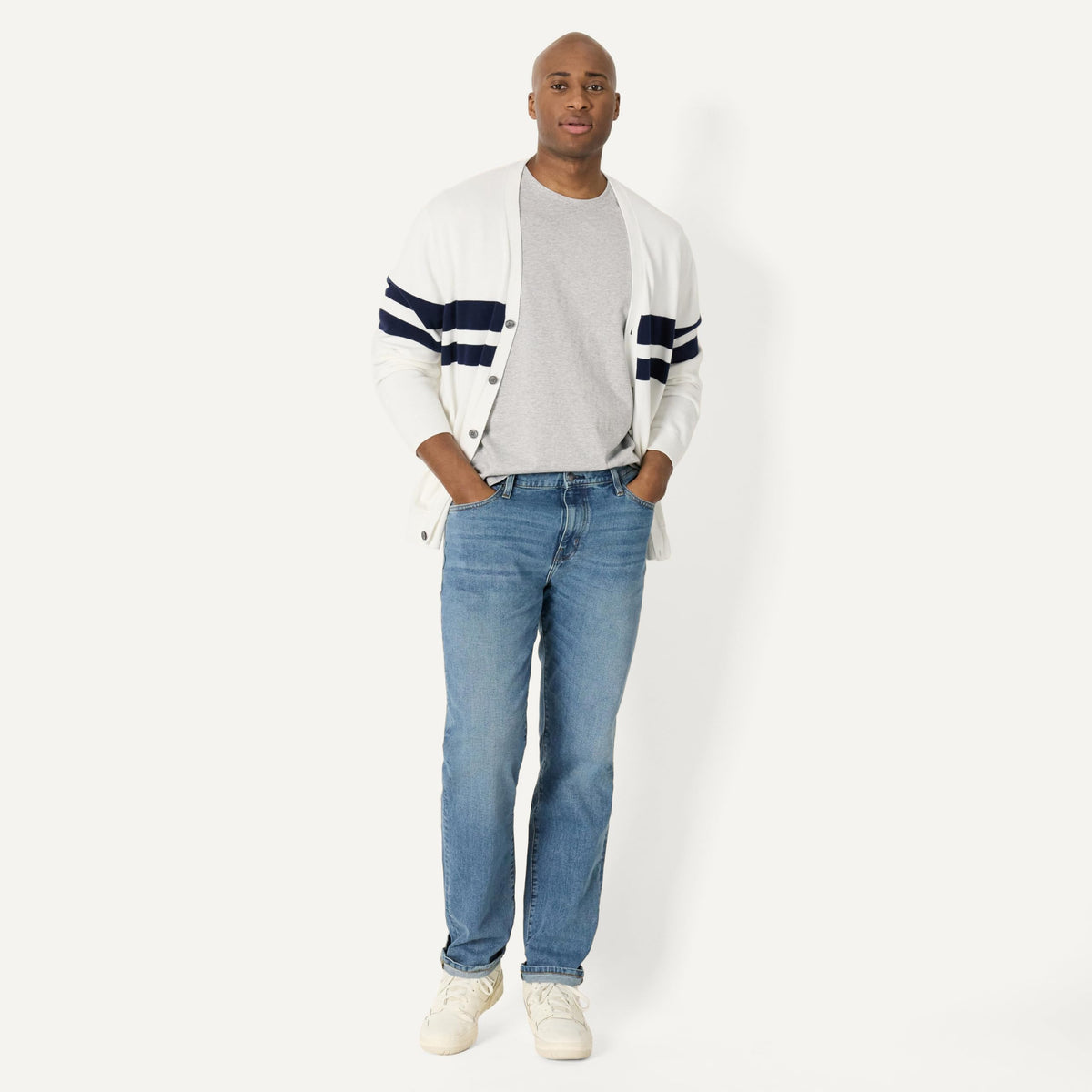 Amazon Essentials Men's Relaxed Fit Cotton Jersey T-Shirt, Soft Fabric