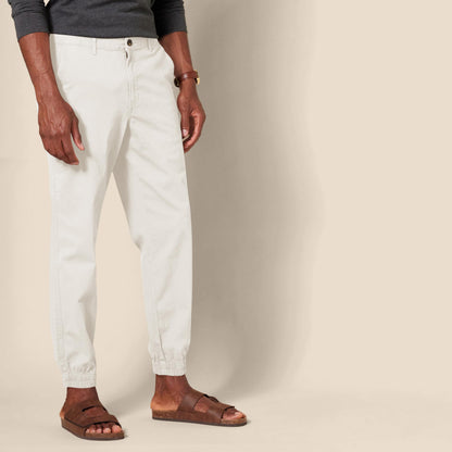 Amazon Essentials Men's Straight-Fit Chino Jogger Pants with Elastic Waist and Pockets