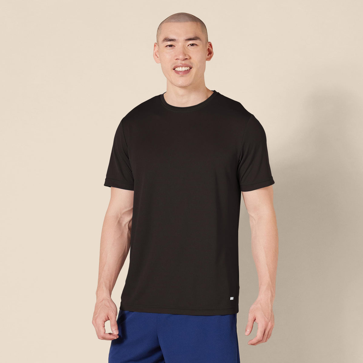 Amazon Essentials Men's Moisture Wicking Breathable Performance Tech Workout T-Shirts, Pack of 2