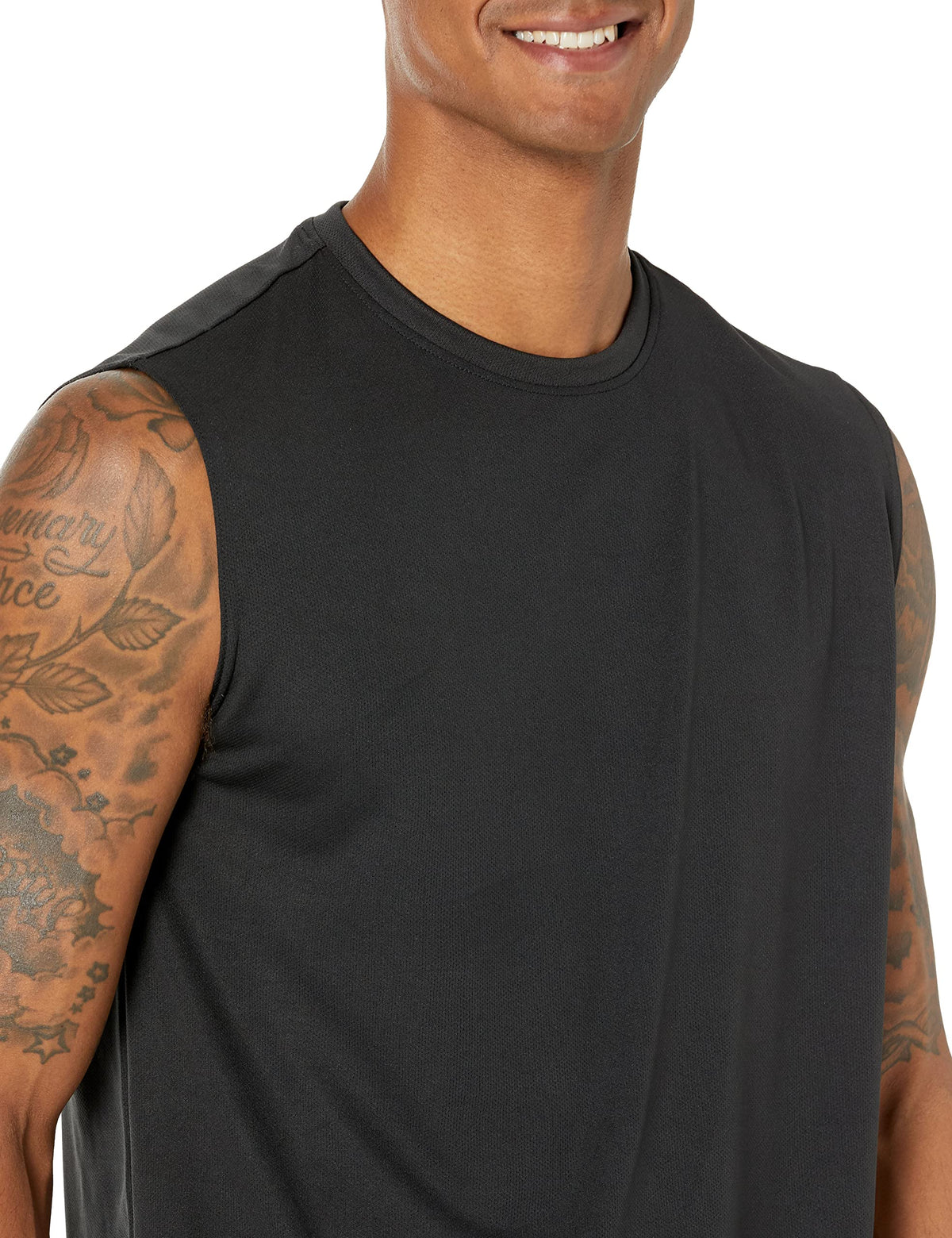 Amazon Essentials Men's Active Performance Tech Muscle Sleeveless Top, Breathable Moisture Wicking Workout Shirt